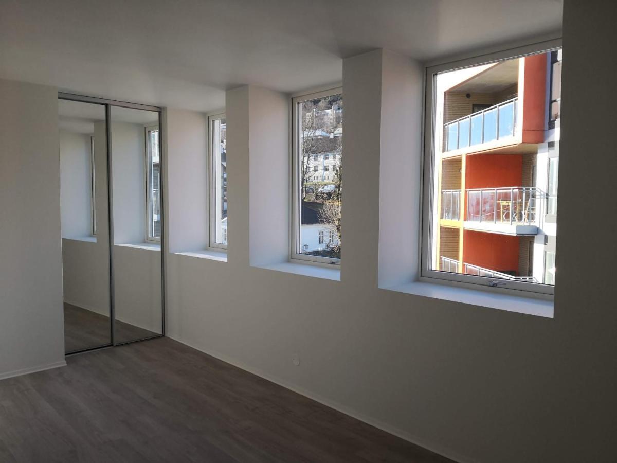 Apartamento Toppleilighet I Damsgardsundet