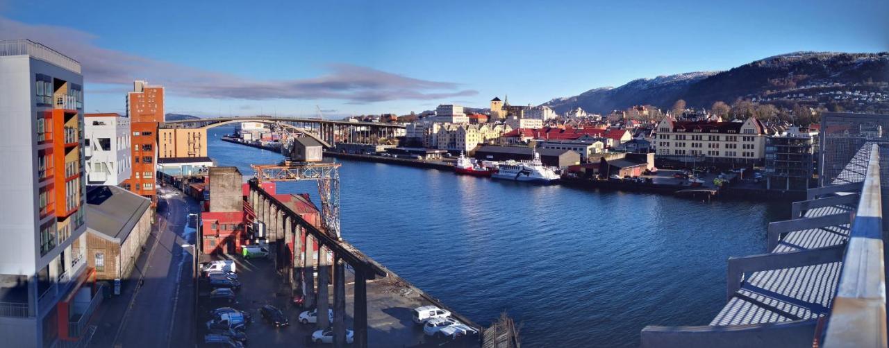 Apartamento Toppleilighet I Damsgardsundet *